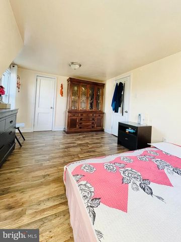 302 S SPRING GARDEN ST, Carlisle, PA 17013