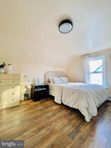 302 S SPRING GARDEN ST, Carlisle, PA 17013