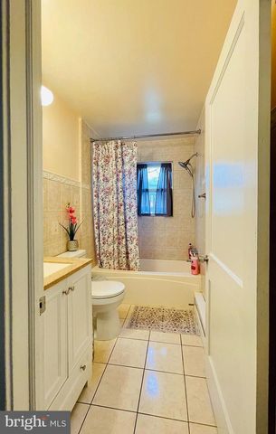 302 S SPRING GARDEN ST, Carlisle, PA 17013