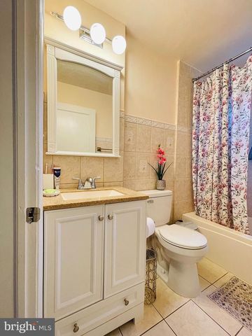 302 S SPRING GARDEN ST, Carlisle, PA 17013