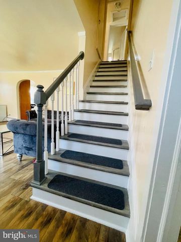 302 S SPRING GARDEN ST, Carlisle, PA 17013