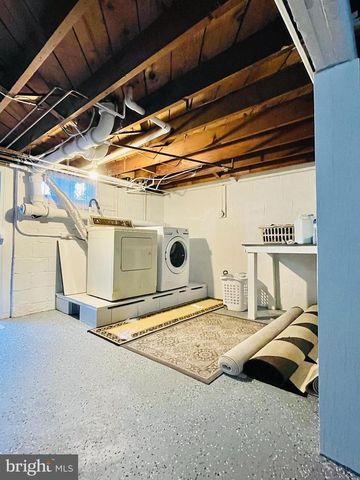 302 S SPRING GARDEN ST, Carlisle, PA 17013