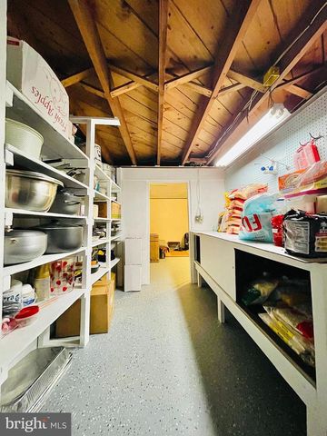 302 S SPRING GARDEN ST, Carlisle, PA 17013