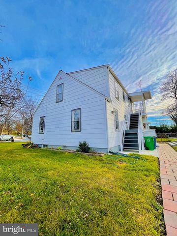 302 S SPRING GARDEN ST, Carlisle, PA 17013