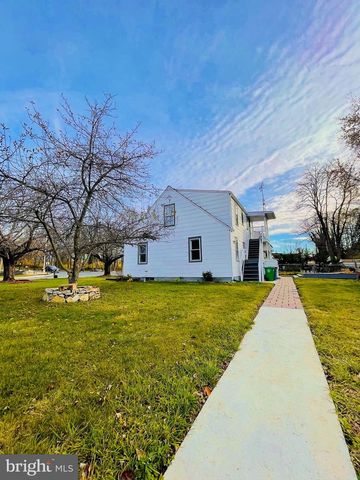 302 S SPRING GARDEN ST, Carlisle, PA 17013