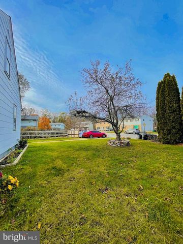 302 S SPRING GARDEN ST, Carlisle, PA 17013