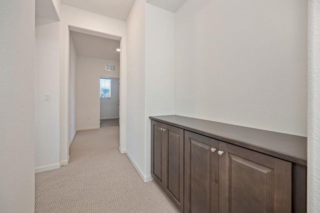 3013 Mohawk Way, Roseville, CA 95747