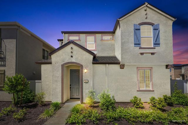 3013 Mohawk Way, Roseville, CA 95747