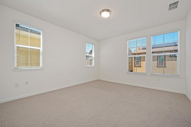 3013 Mohawk Way, Roseville, CA 95747