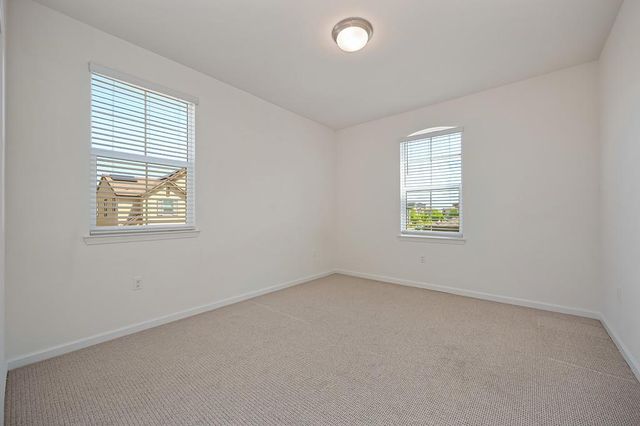 3013 Mohawk Way, Roseville, CA 95747