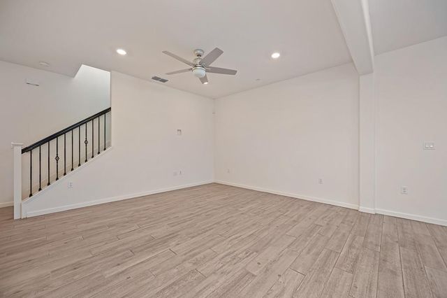 3013 Mohawk Way, Roseville, CA 95747