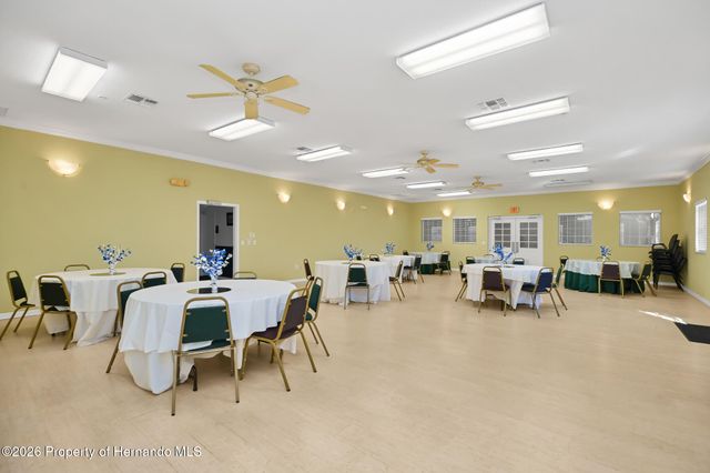 7990 Southern Pines Drive, Brooksville, FL 34601