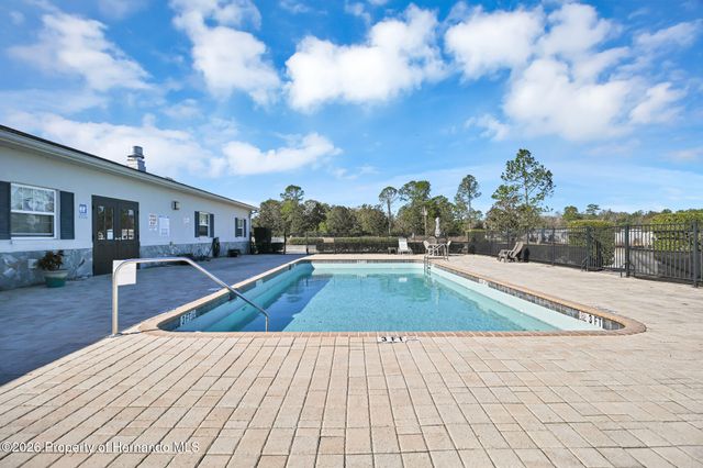 7990 Southern Pines Drive, Brooksville, FL 34601