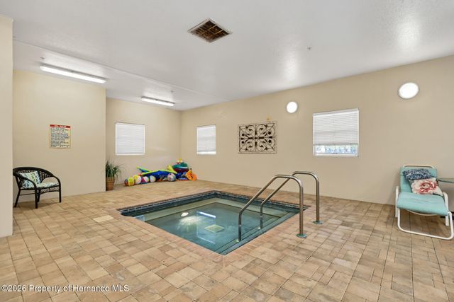 7990 Southern Pines Drive, Brooksville, FL 34601