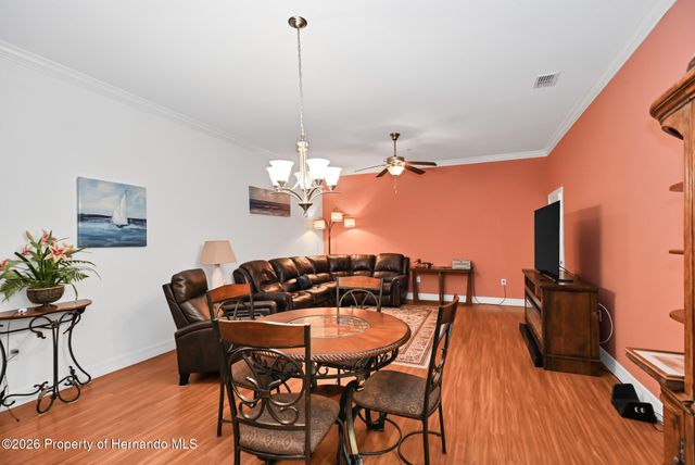 7990 Southern Pines Drive, Brooksville, FL 34601