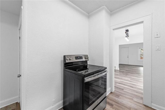 1831 E 68th Street, Kansas City, MO 64132