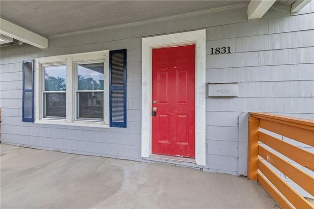 1831 E 68th Street, Kansas City, MO 64132