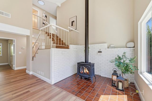 569 Gaundabert Lane, San Jose, CA 95136
