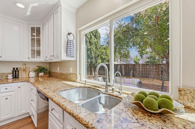569 Gaundabert Lane, San Jose, CA 95136