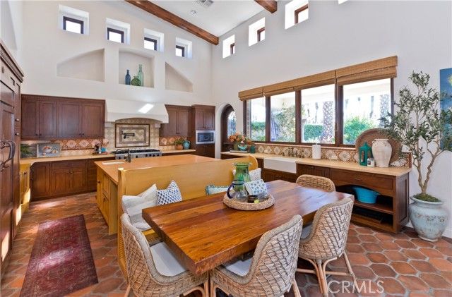 56145 Village Drive, La Quinta, CA 92253