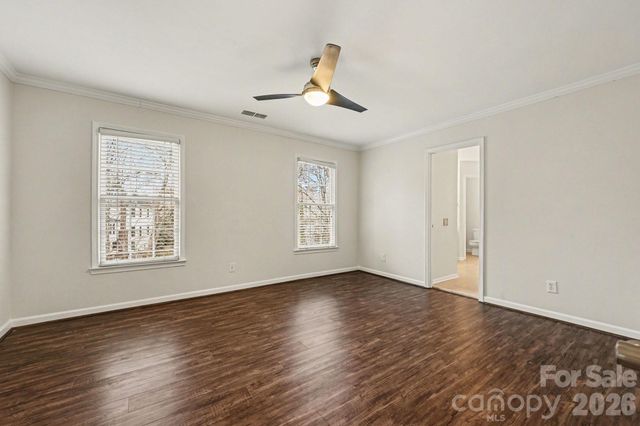 5805 Swanston Drive, Charlotte, NC 28269