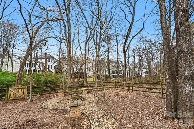 5805 Swanston Drive, Charlotte, NC 28269