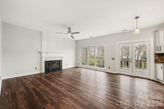 5805 Swanston Drive, Charlotte, NC 28269