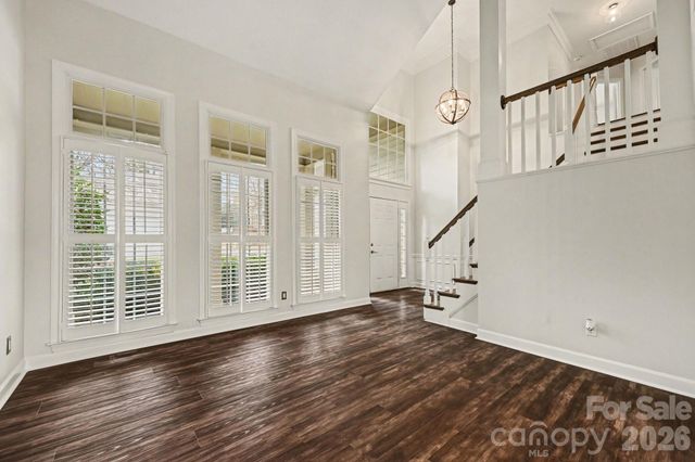 5805 Swanston Drive, Charlotte, NC 28269