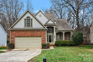 5805 Swanston Drive, Charlotte, NC 28269