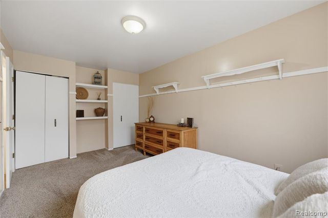 41764 Tetley Drive, Sterling Heights, MI 48313