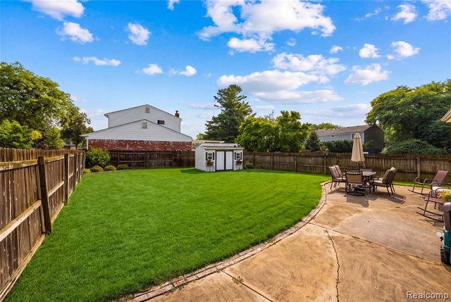 41764 Tetley Drive, Sterling Heights, MI 48313