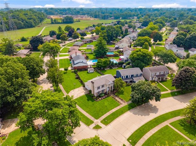41764 Tetley Drive, Sterling Heights, MI 48313