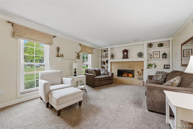 41764 Tetley Drive, Sterling Heights, MI 48313