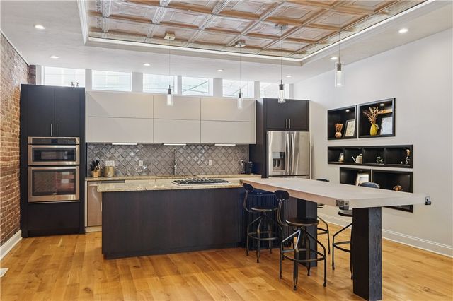 3865 Howley St, Lawrenceville, PA 15201