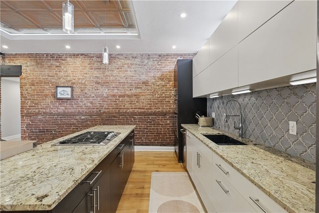 3865 Howley St, Lawrenceville, PA 15201