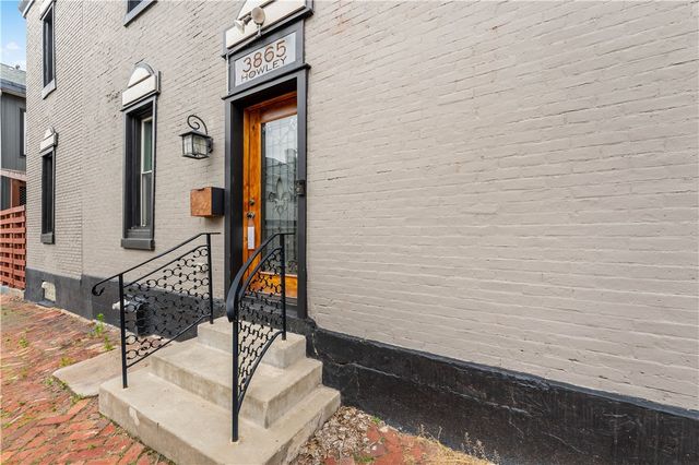 3865 Howley St, Lawrenceville, PA 15201