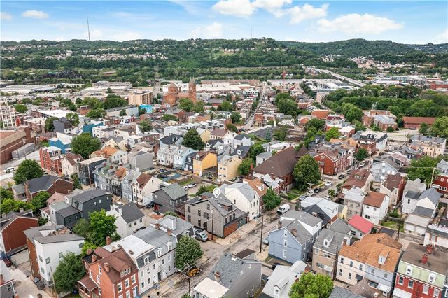 3865 Howley St, Lawrenceville, PA 15201