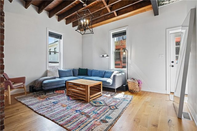 3865 Howley St, Lawrenceville, PA 15201