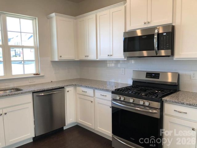 3001 Deep River Way, Waxhaw, NC 28173
