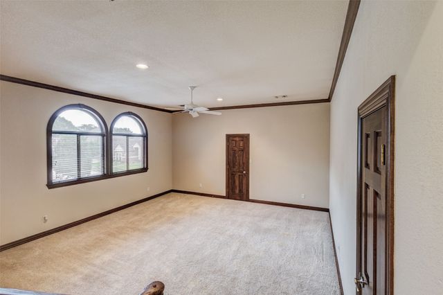 7921 Shady Oaks Drive, North Richland Hills, TX 76182