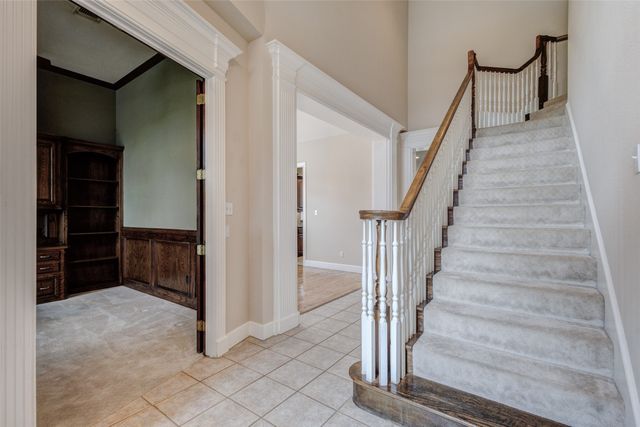 7921 Shady Oaks Drive, North Richland Hills, TX 76182