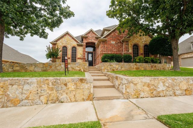 7921 Shady Oaks Drive, North Richland Hills, TX 76182
