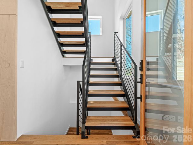 171 Houston Place, Asheville, NC 28801