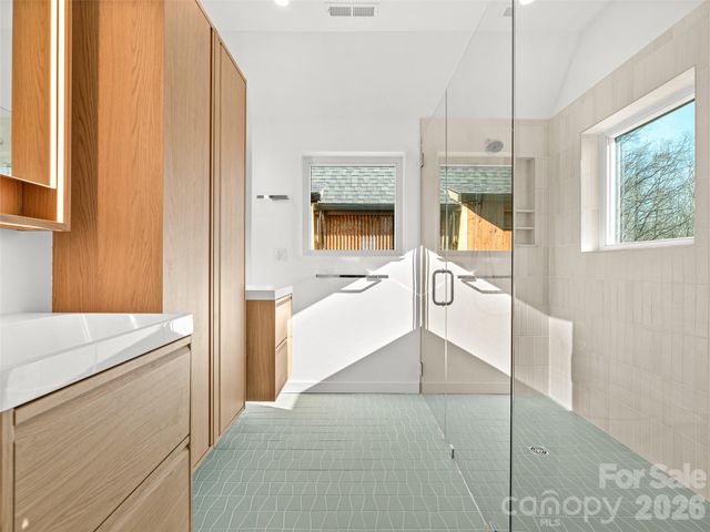 171 Houston Place, Asheville, NC 28801