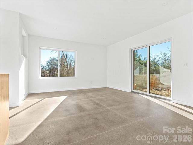 171 Houston Place, Asheville, NC 28801