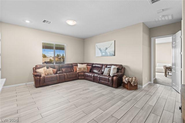 6168 Rockville Creek Court, Las Vegas, NV 89149