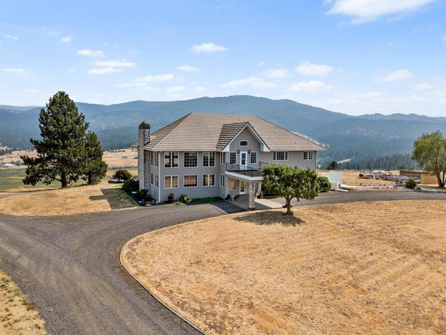 4216 S Owl Ln, Greenacres, WA 99016