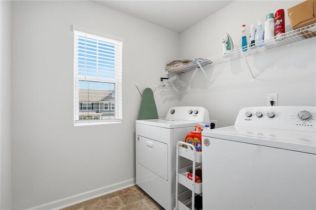 1007 Sly Fox Run, Fairburn, GA 30213