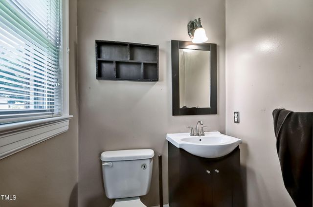 106 Grace NW Drive, Wilson, NC 27896