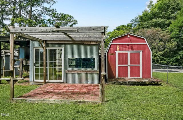 106 Grace NW Drive, Wilson, NC 27896